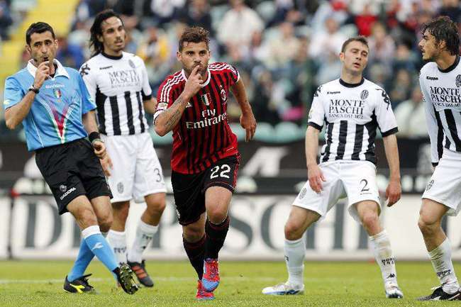 关于拜仁战平AC米兰,德布劳内乌龙送礼意甲的信息 关于拜仁战平AC米兰,德布劳内乌龙送礼意甲的信息