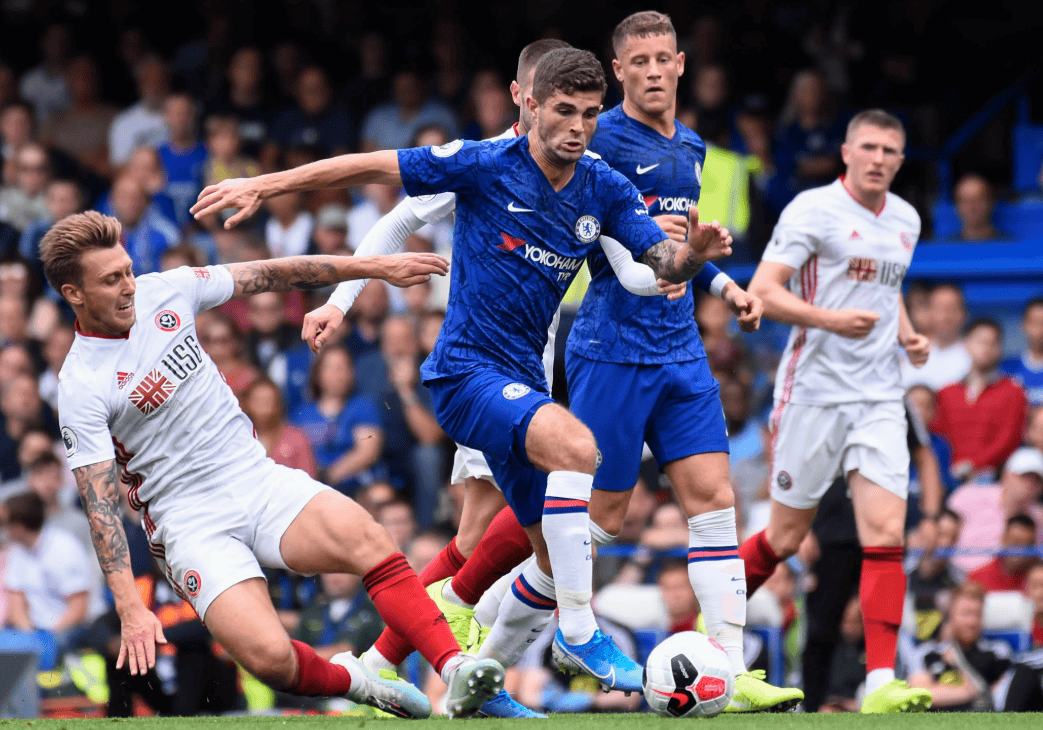 莱斯特城险胜,继续保持一线 莱斯特城险胜,继续保持一线