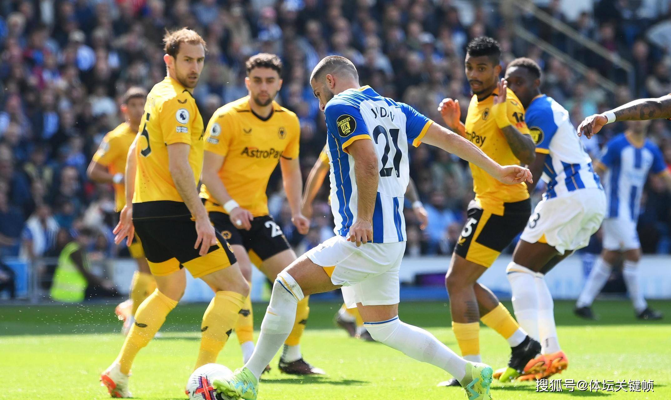 英超选手爆冷获胜,专家预测失准 英超选手爆冷获胜,专家预测失准