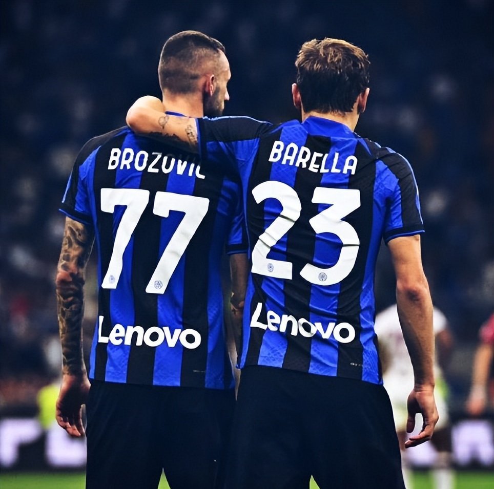 塞维利亚完胜阿根廷,佩德里扛起全队 塞维利亚完胜阿根廷,佩德里扛起全队